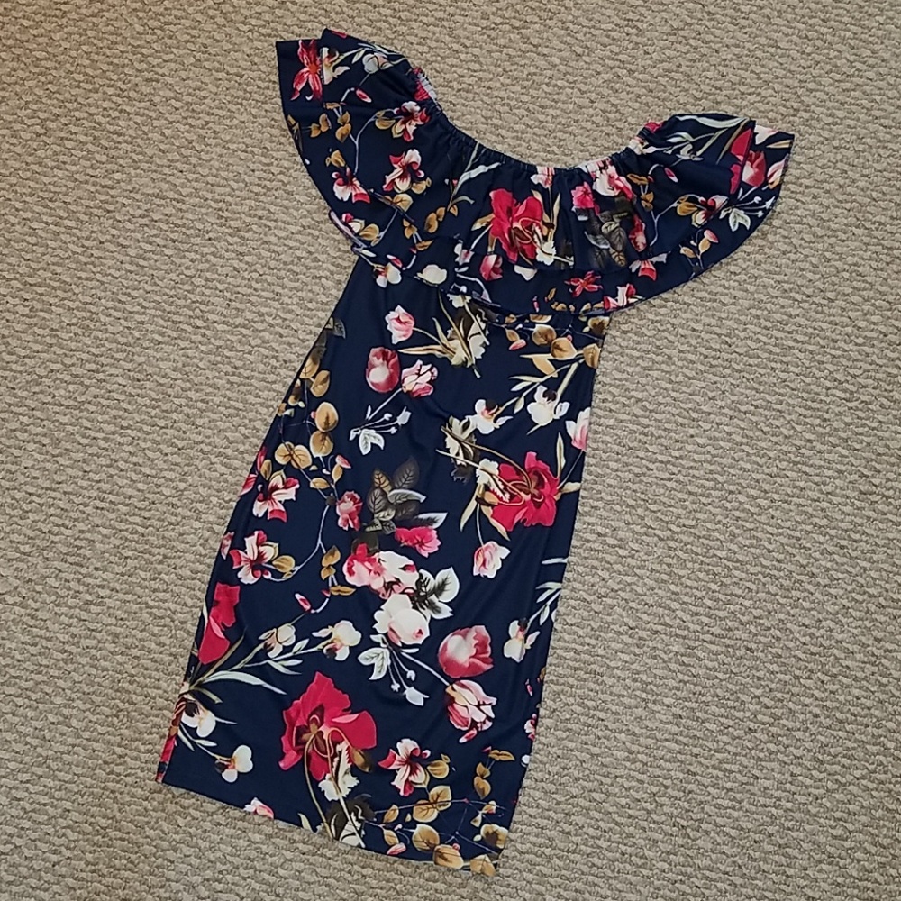 Off the Shoulder Navy Floral Bodycon Dress